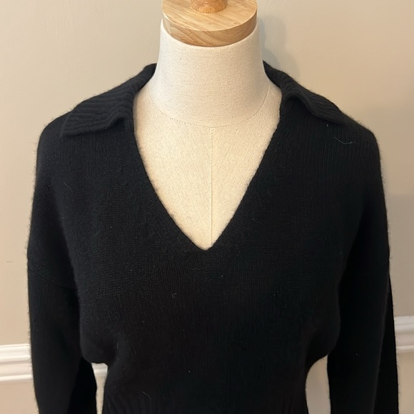 Reformation Beckie Cashmere Collared Sweater - Picture 3 of 14